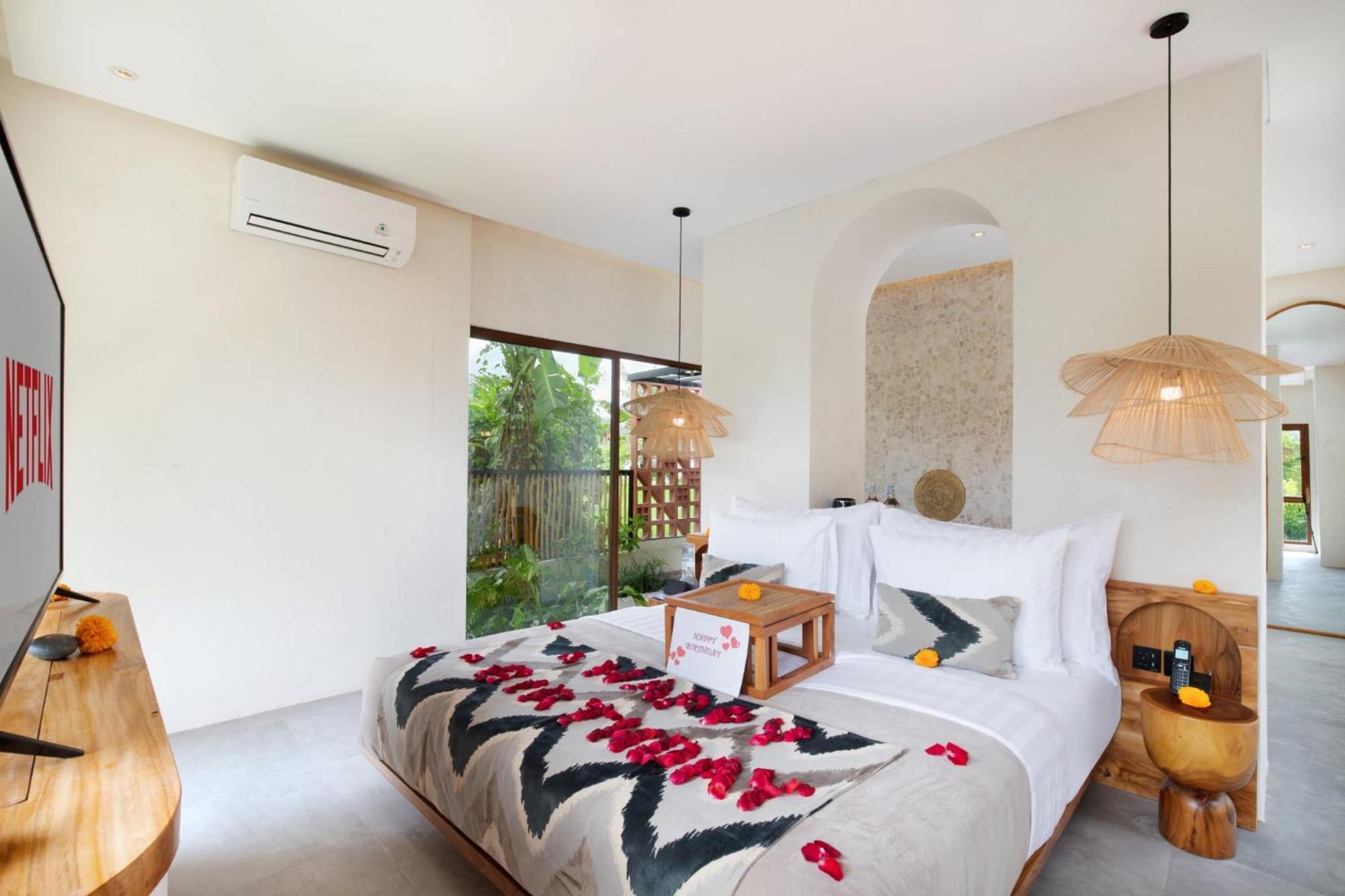 Suara Alam Hotel Ubud By Ini Vie Hospitality Exterior photo