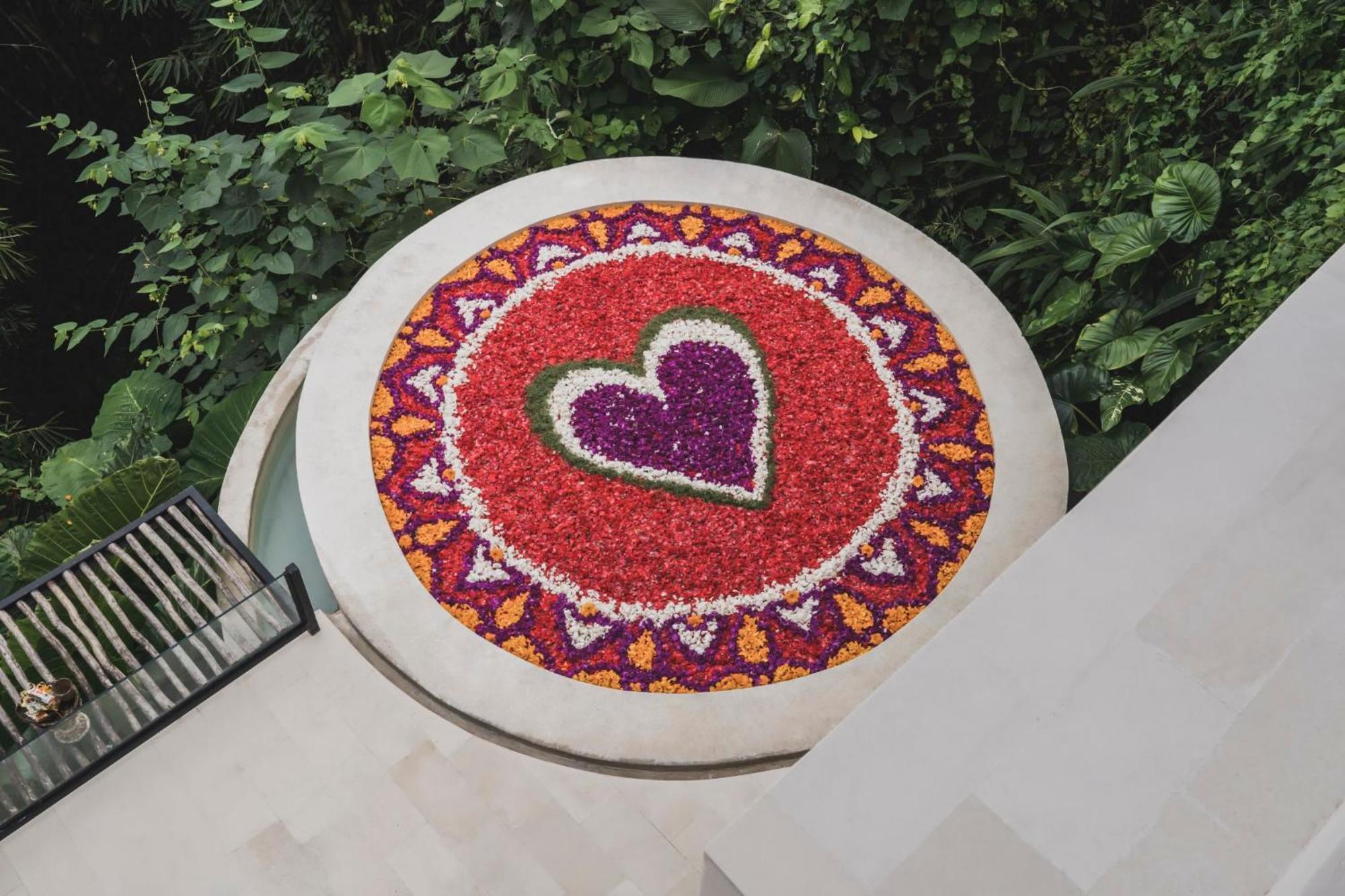 Suara Alam Hotel Ubud By Ini Vie Hospitality Exterior photo
